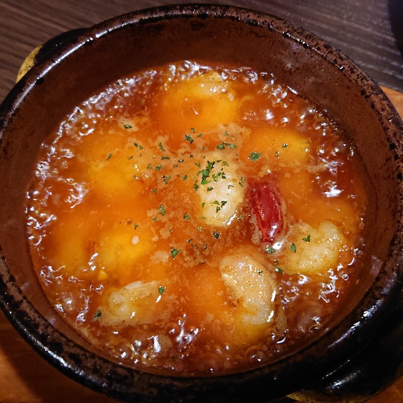 エビたっぷり、シュリンプアヒージョ(個室肉バル ジャンラフィット 蒲田西口店)