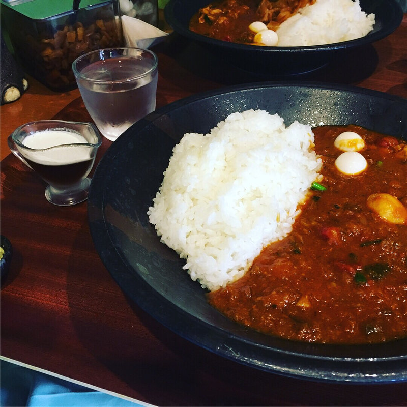 チーズとチキンのカレー(中)(バキン)