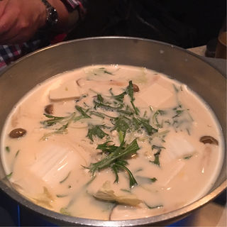 豆乳鍋(平林亭 かくれ庵 （ひらりんてい かくれあん）)