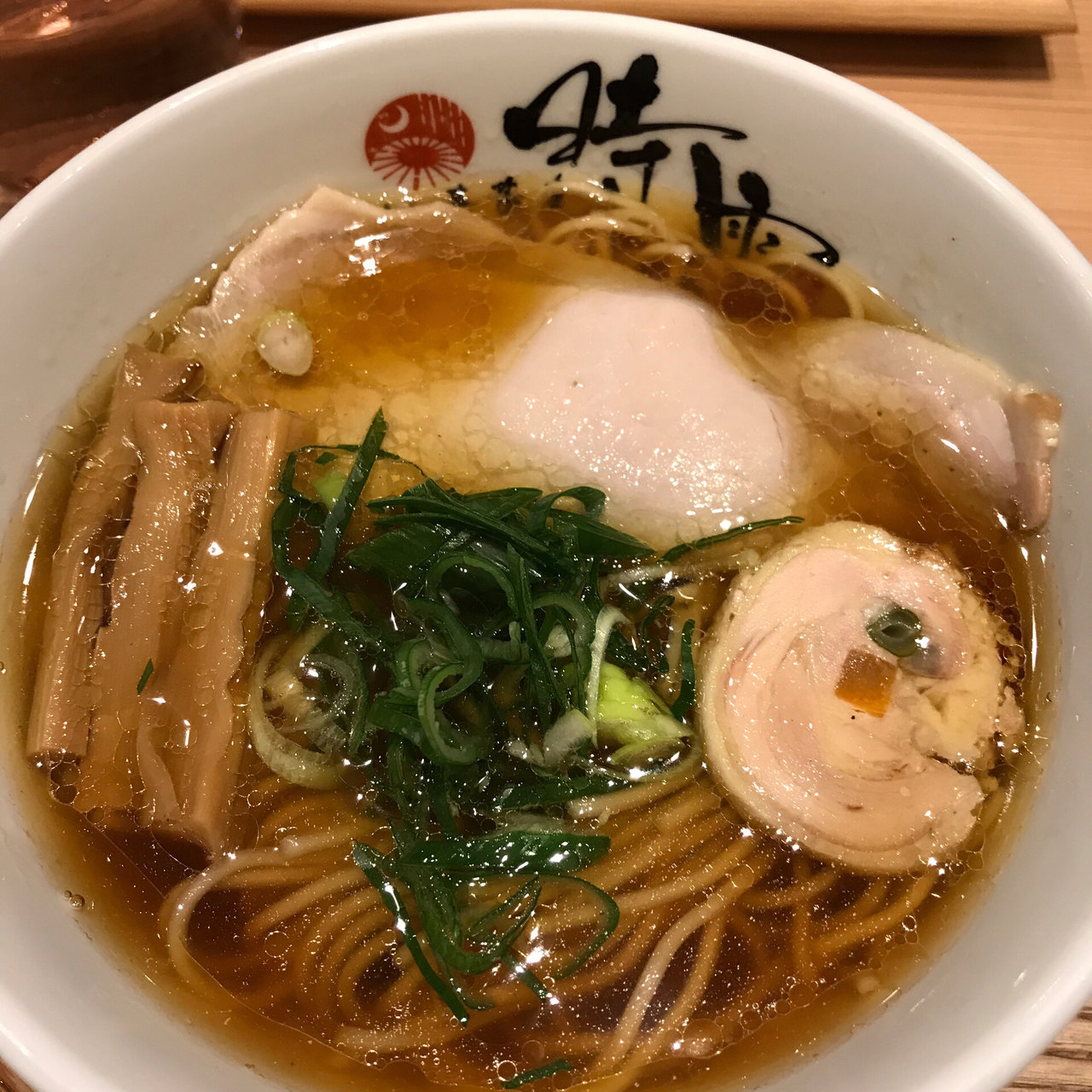 横浜市中区で食べられる人気醤油ラーメンbest30 Sarah サラ