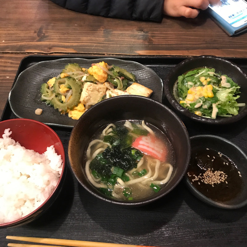 ゴーヤチャンプル定食(沖縄料理 琉の介)