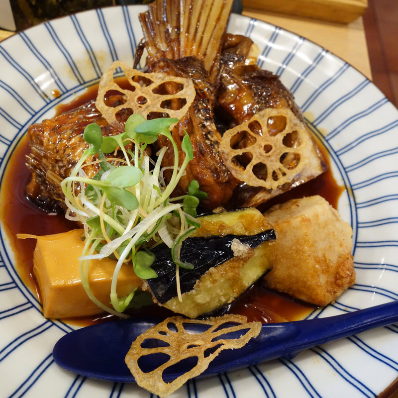真鯛のあら炊き(食堂煮魚少年)