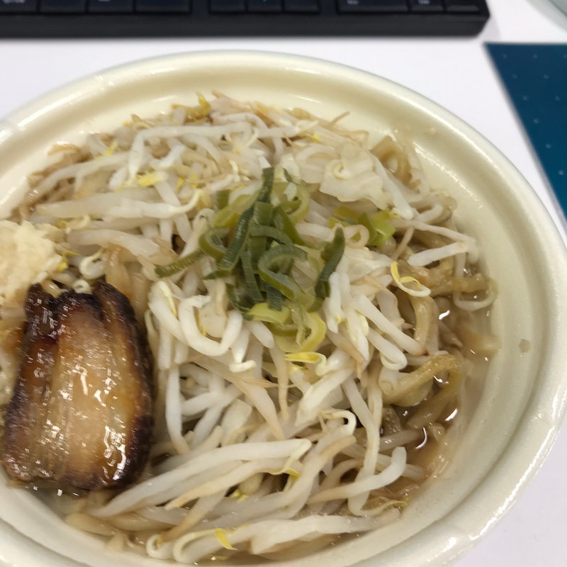 豚ラーメン(セブン-イレブン 豊洲店)