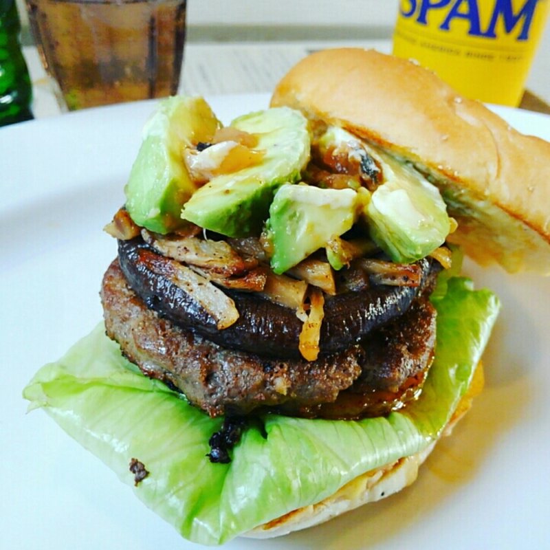 しいたけプラムバーガー(アオラニカフェ)