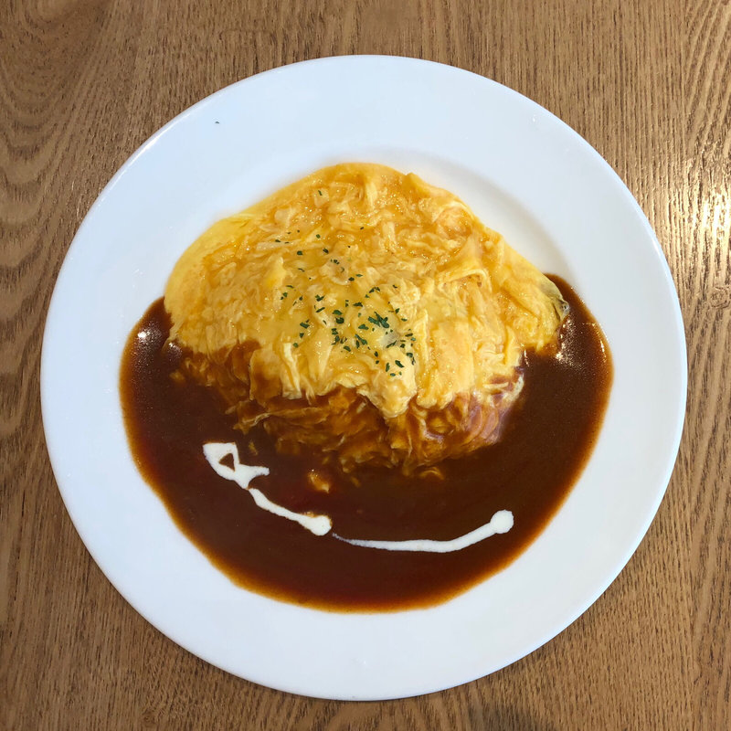 デミグラスソースオムライス(千利)