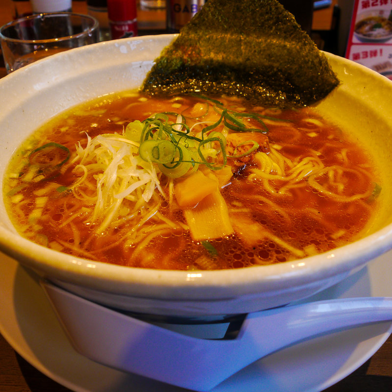 醤油拉麺(松軒 中華食堂 練馬店)