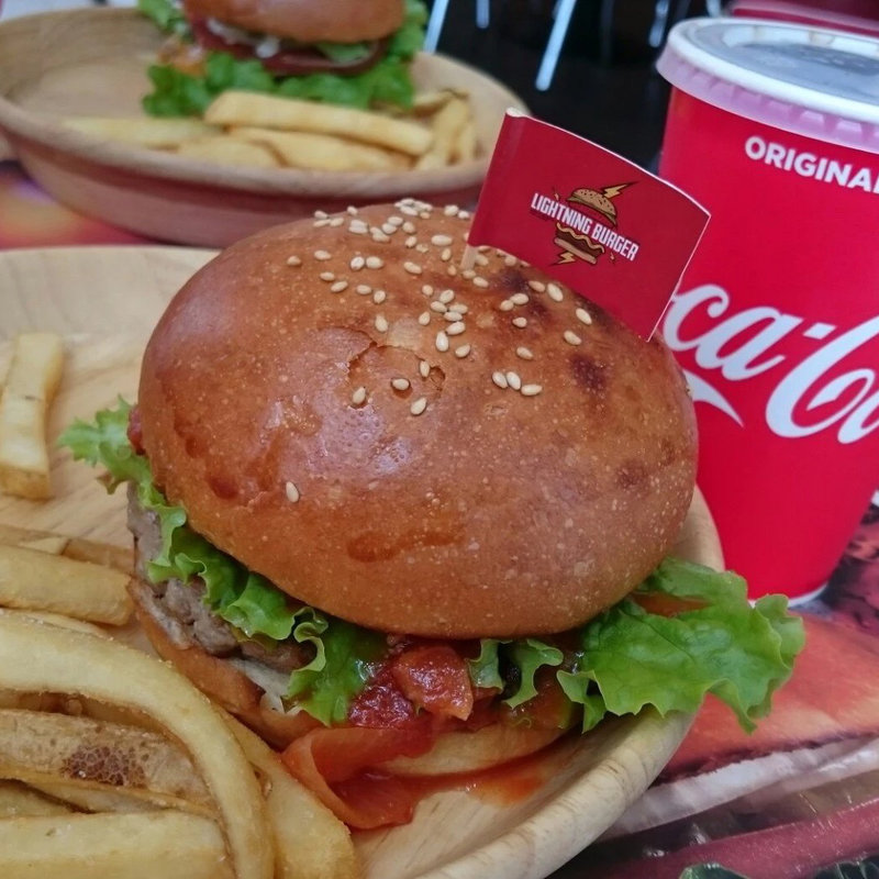 チーズバーガーセット( LIGHTNING BURGER)