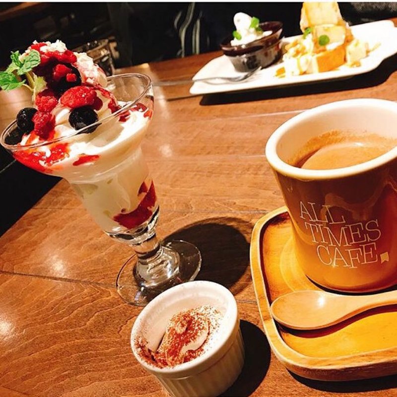 ロイヤルミルクティー(オール タイムス カフェ （ALL TIMES CAFE）)