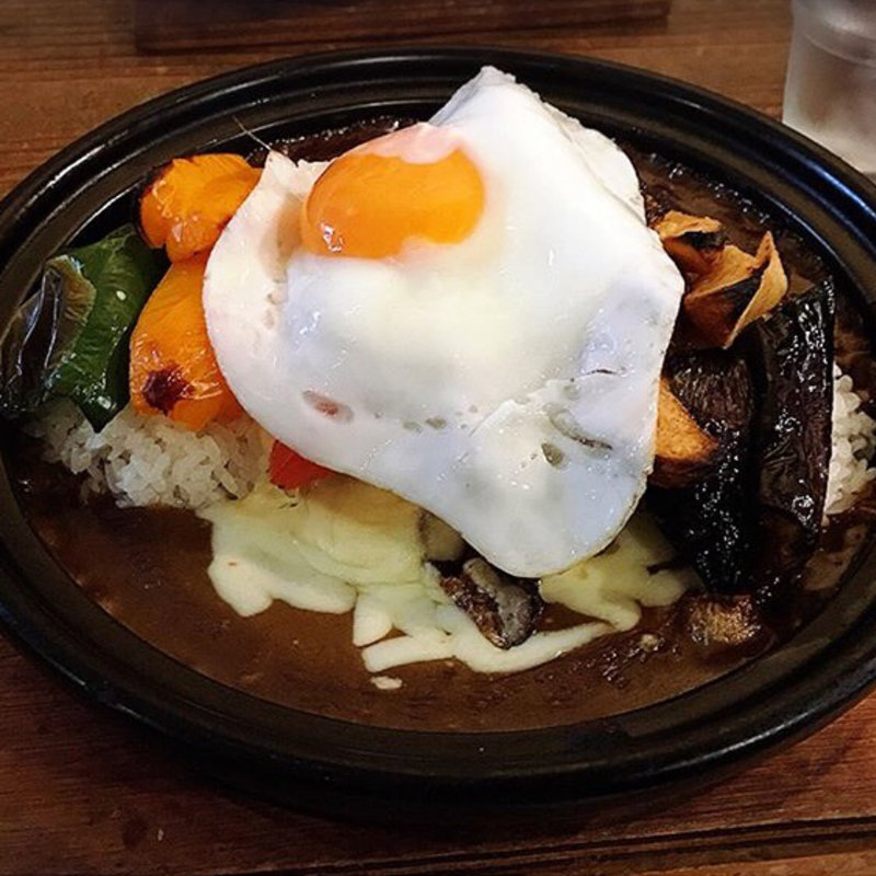 焼ビーマカレー(味かね食堂 平塚橋総本店)