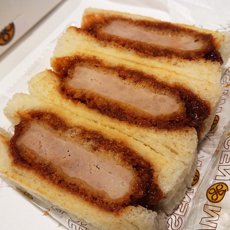 ヒレかつサンド(3切)(とんかつ まい泉 ラゾーナ川崎プラザ店)