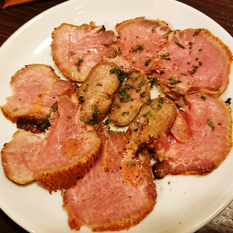 スモーキー!!豚タンの燻製(個室肉バル ジャンラフィット 蒲田西口店)