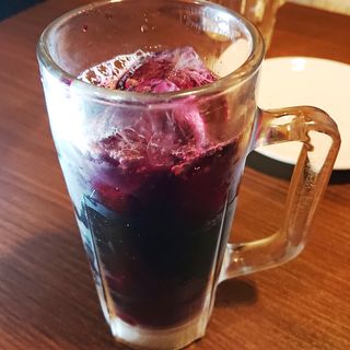 赤ワイン（グラス）(個室肉バル ジャンラフィット 蒲田西口店)