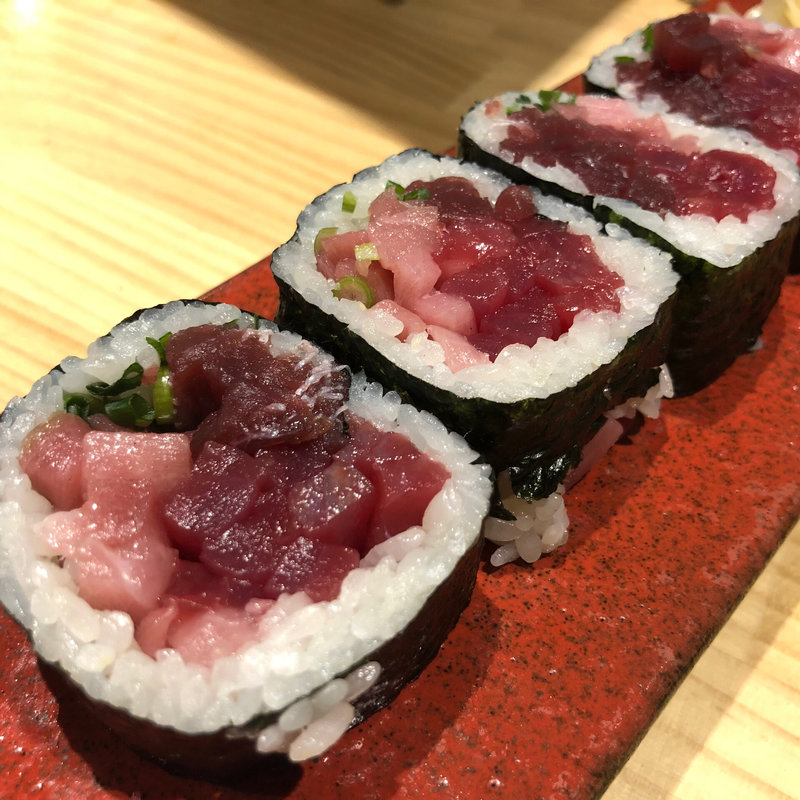 本鮪極鉄火巻(活惚れ)