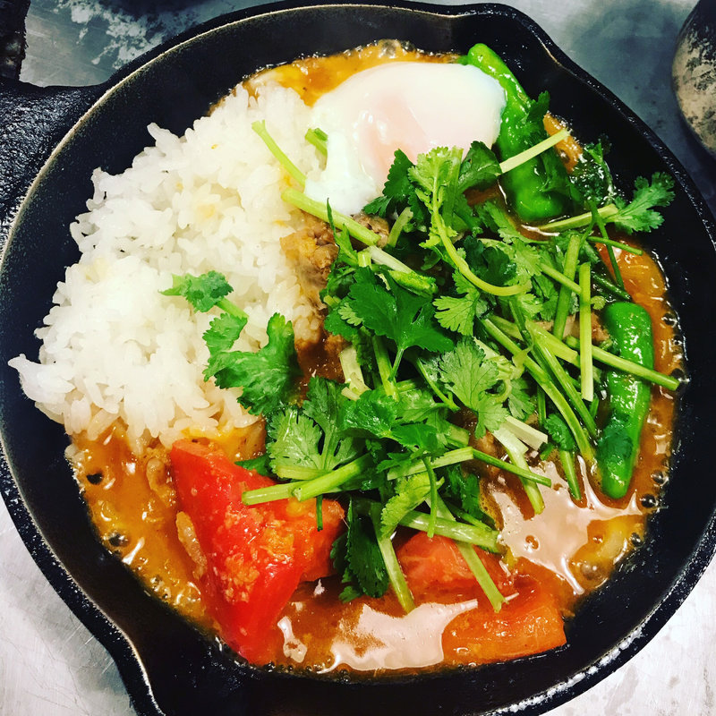 トマトと生姜のチキンカレー(野菜を食べるカレーcamp エキマルシェ大阪店 （キャンプ）)