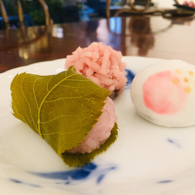 桜餅(明石屋 本店 （明石屋菓子店）)