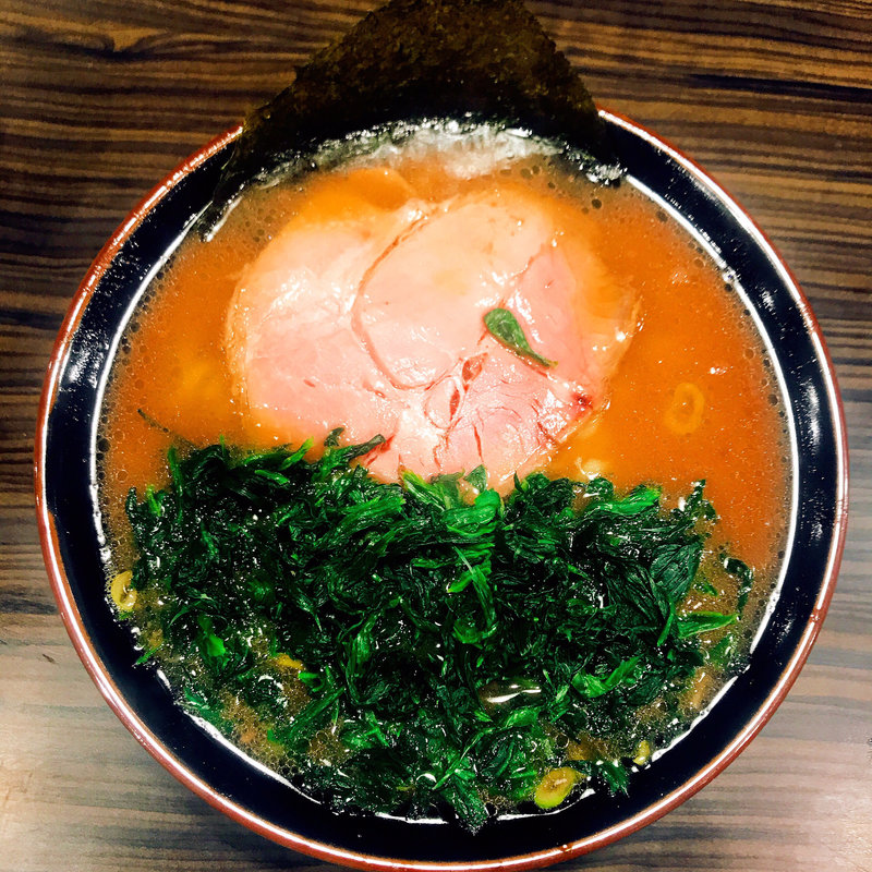 ほうれん草ラーメン(あか坂 わいず製麪 )