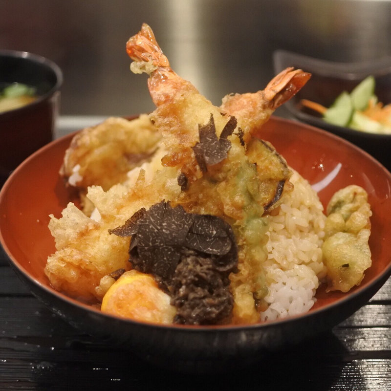 トリュフの天丼(なにわ天ぷら 維心)
