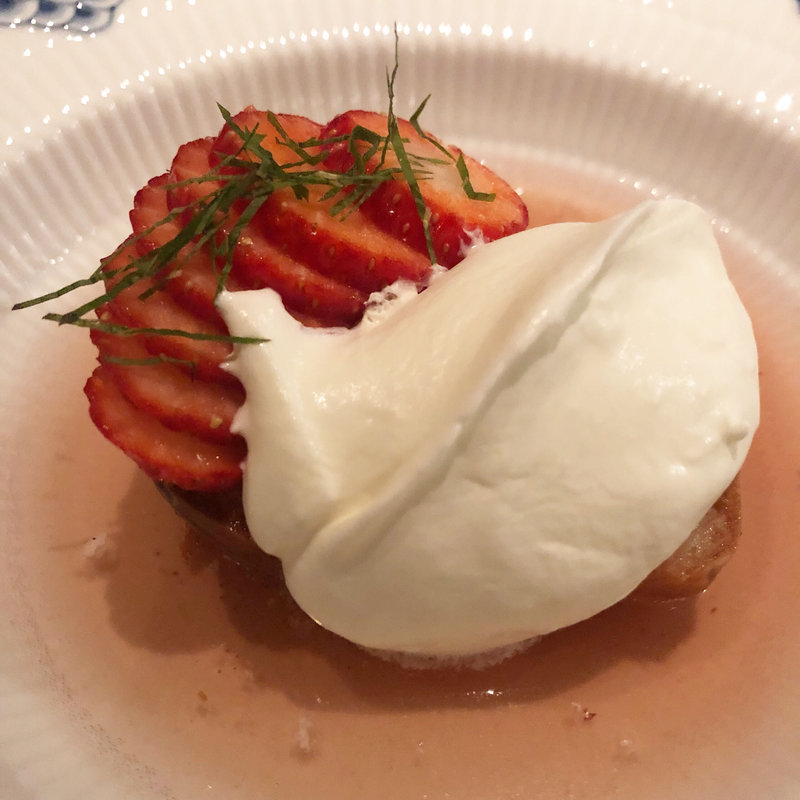 サヴァラン(au deco )