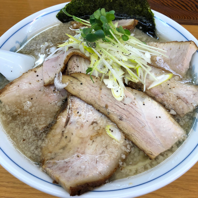 背脂チャーシューメン大盛(十六屋)