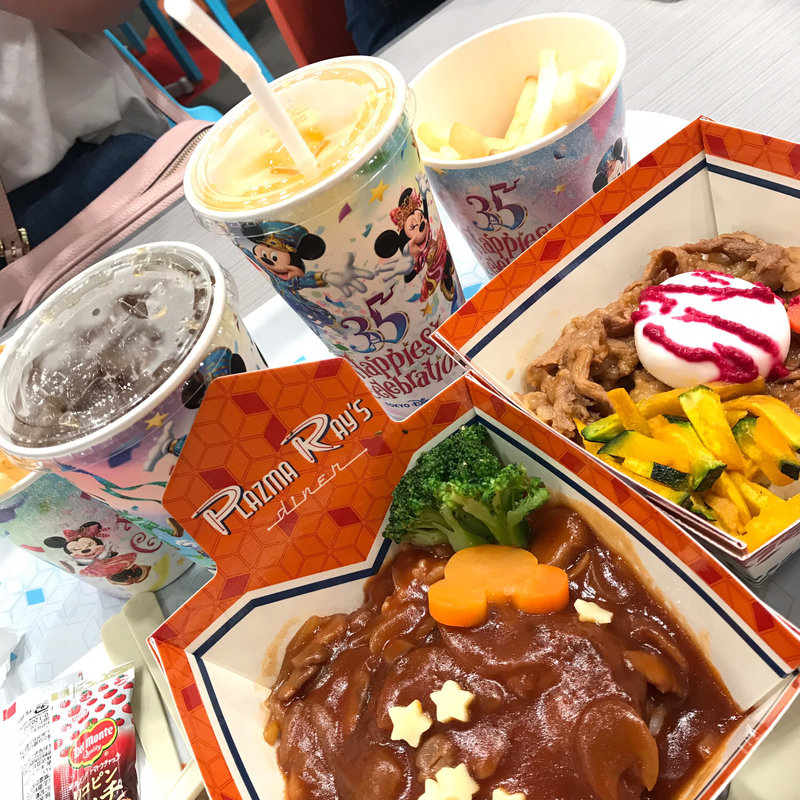 (ディズニーランド)