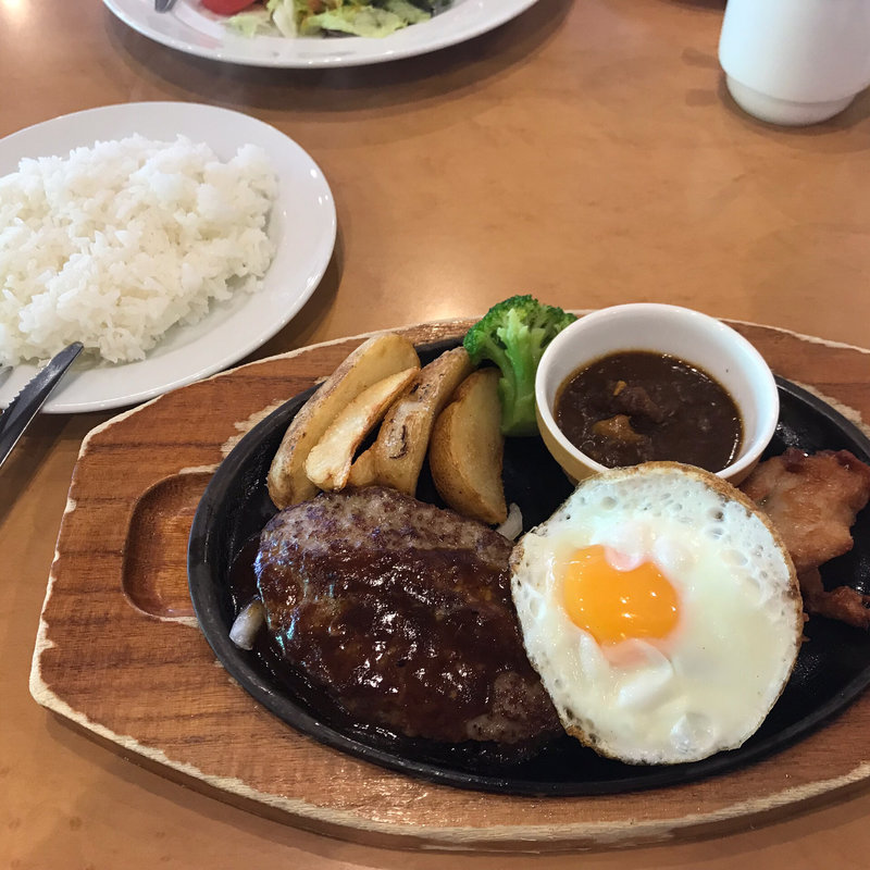 (ココス 小立野店 （COCO’S）)