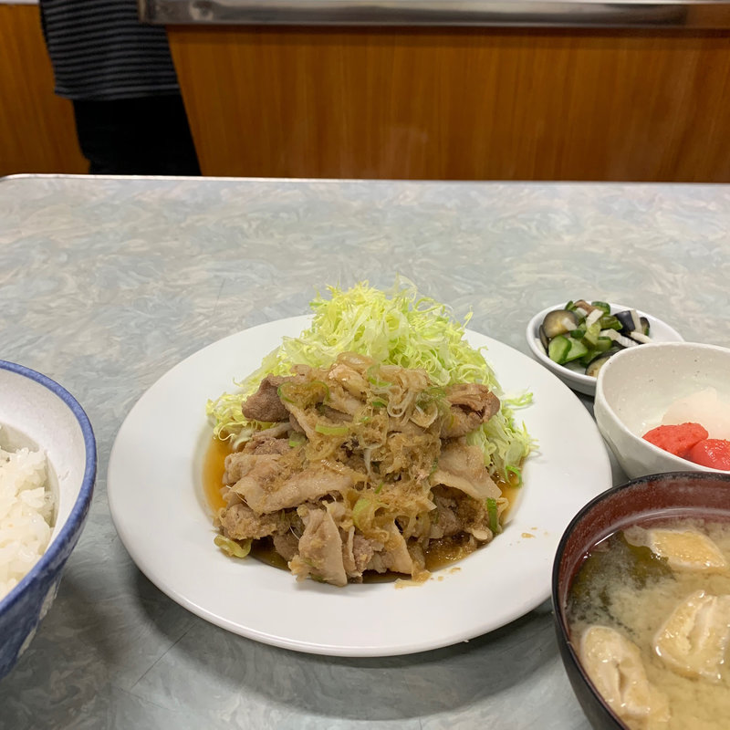 生姜焼き定食(伊勢屋食堂 )