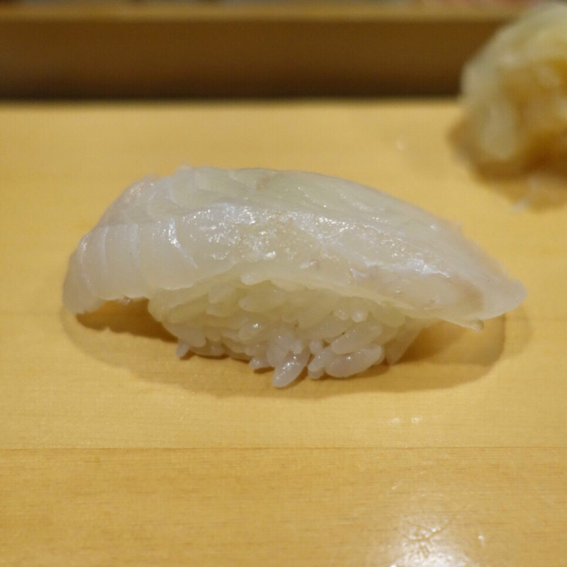 平目(すし屋 高大)