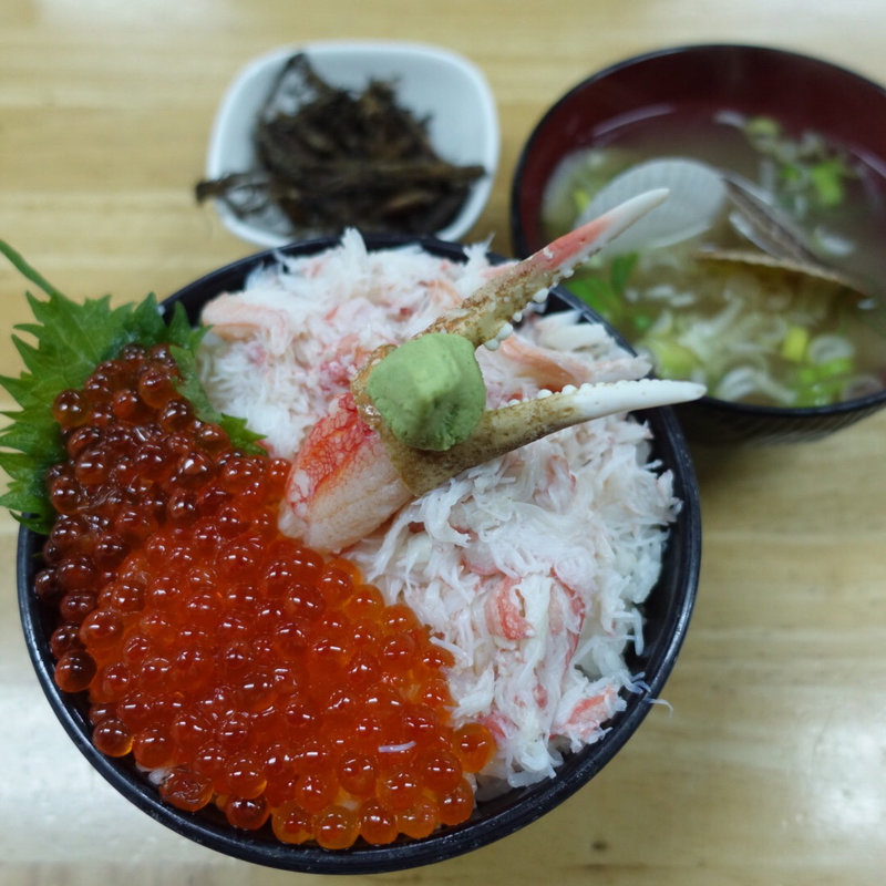  かに・いくら丼(市場食堂 味処たけだ )