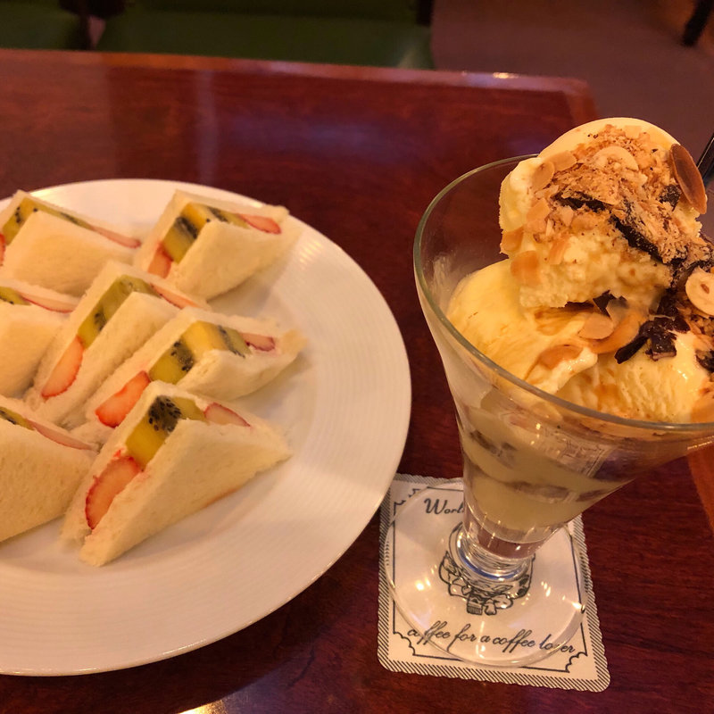 マーブルパフェ(珈琲館 くすの樹 （コーヒーカン クスノキ）)