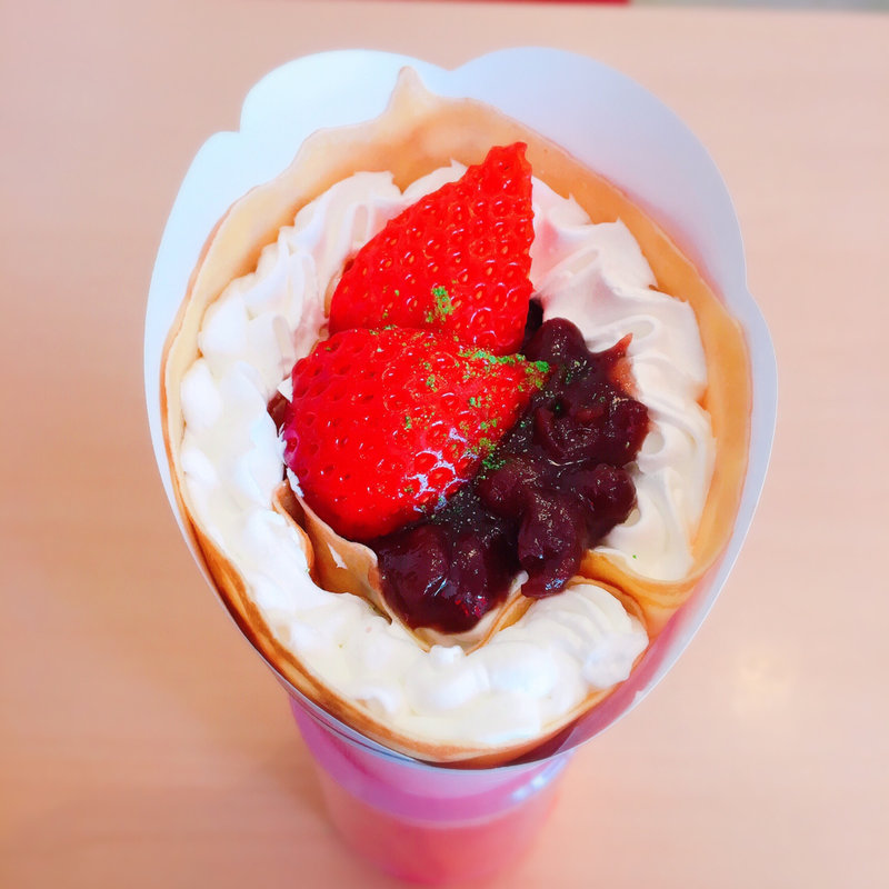 あずきいちごクレープ(ﾊﾟﾌｪとｸﾚｰﾌﾟのお店 ぶどうの木)