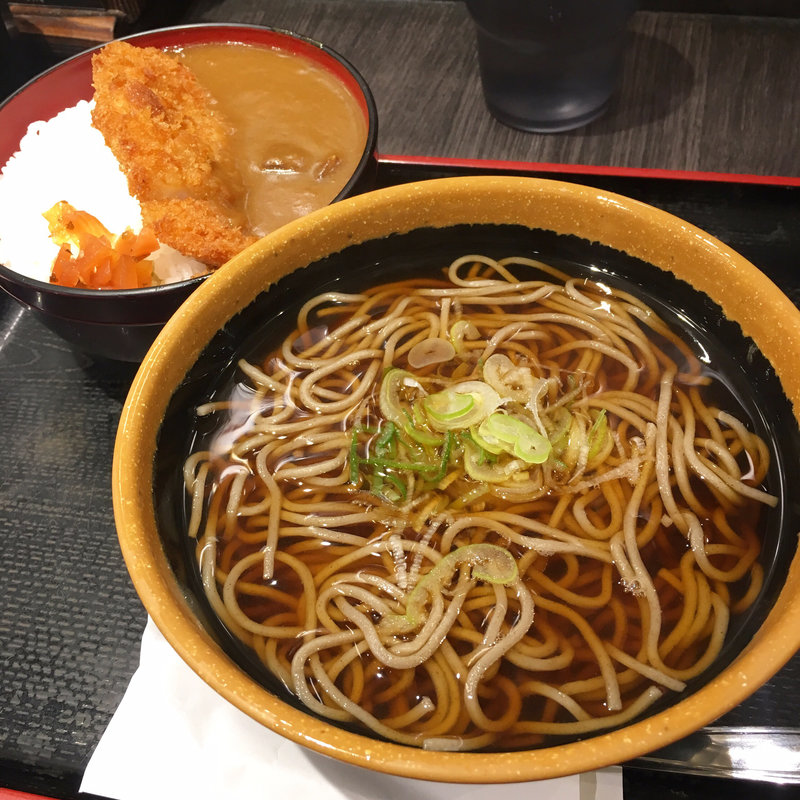 ミニカツカレーどんセット(そば処めとろ庵 西船橋メトロピア店)