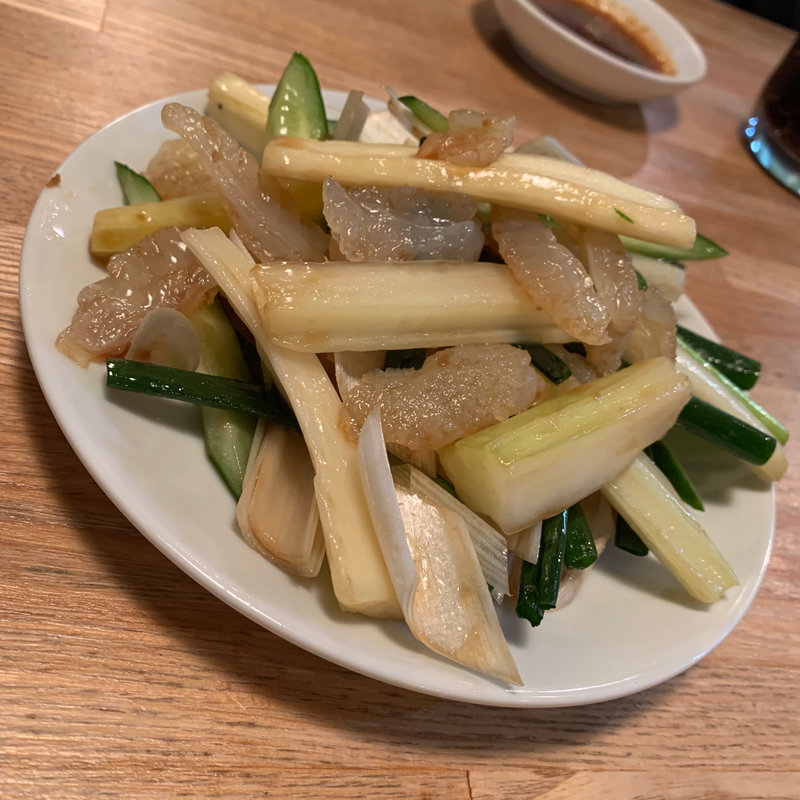 刺身クラゲ酢セロリ添え(餃子の店 您好(ニーハオ))