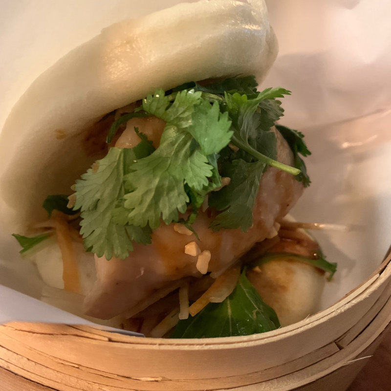 角煮のパオ(Far Yeast Tokyo〜Craft beer&Bao)