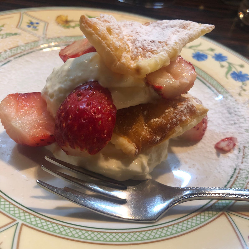 いちごのミルフィーユ(コルシカ)