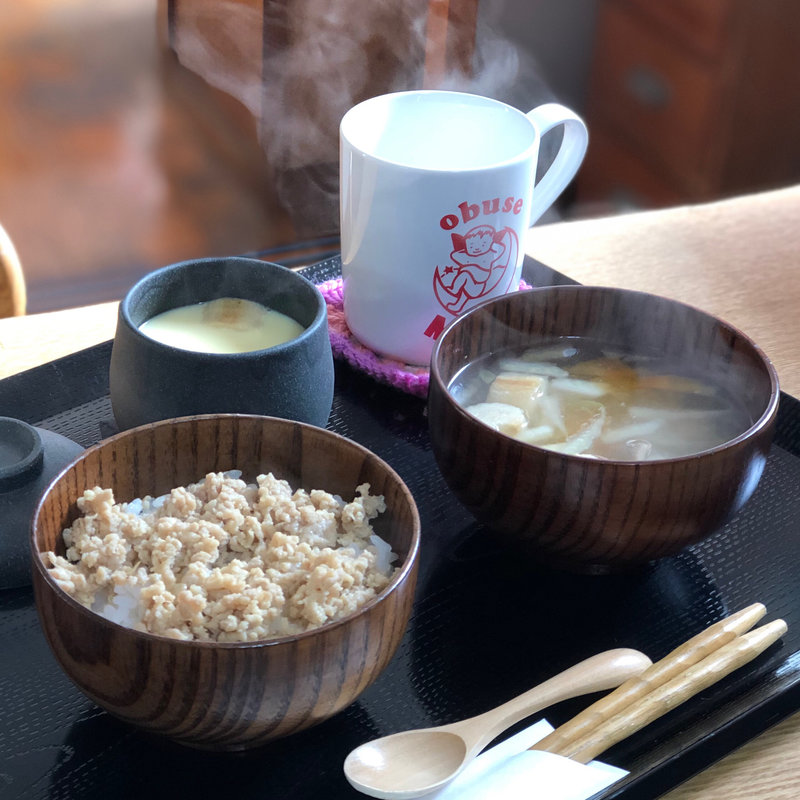 茶わん蒸しと鶏そぼろごはん(大福屋)