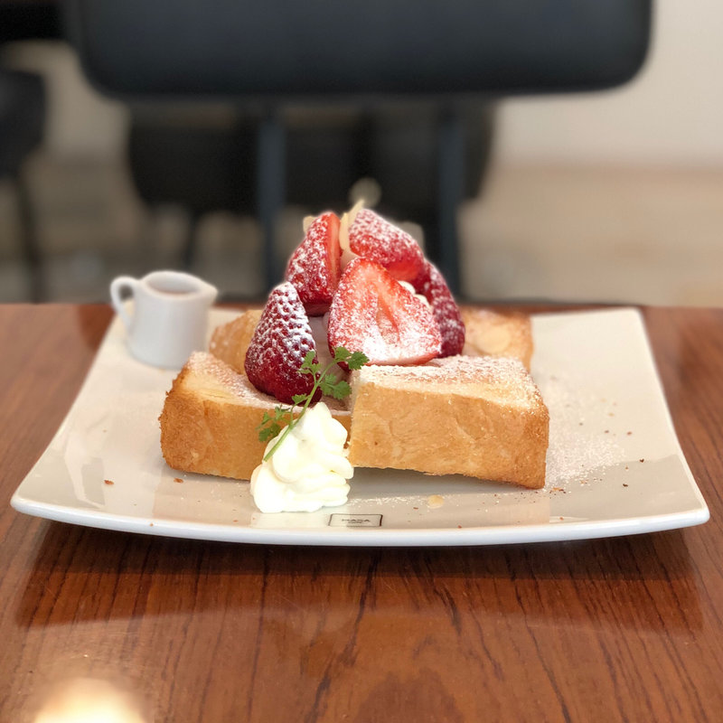 オープンサンド(いちご)(MASA cafe)