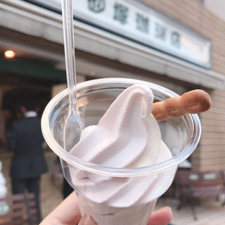 さくら×バニラミックスソフトクリーム(砂塚珈琲店 2号店)