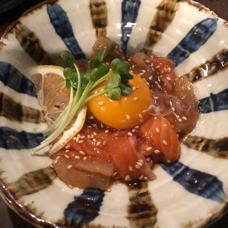 海鮮ユッケ(創作和食 八 )