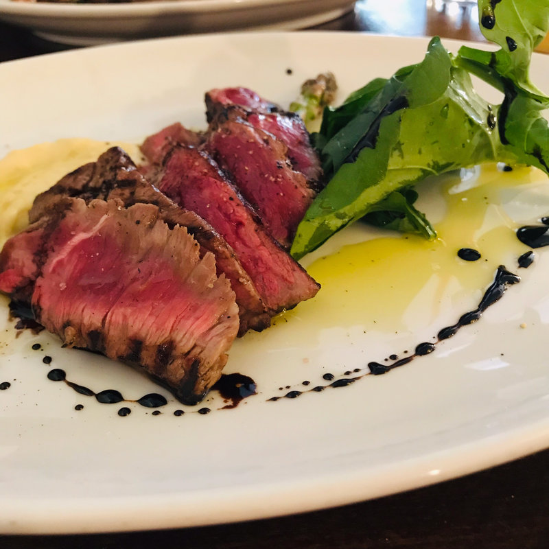 青森 牛イチボのタリアータ(Osteria Urara（オステリアウララ）)