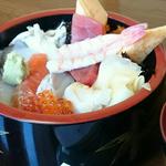 海鮮丼(すし屋の中川 )