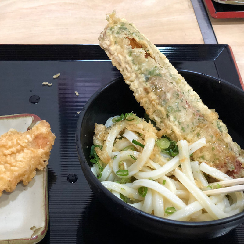 唐揚げぶっかけ冷（ぶっかけ冷+からあげ）(讃岐うどん工房 アイ・スタイル （讃岐うどん工房 I style）)