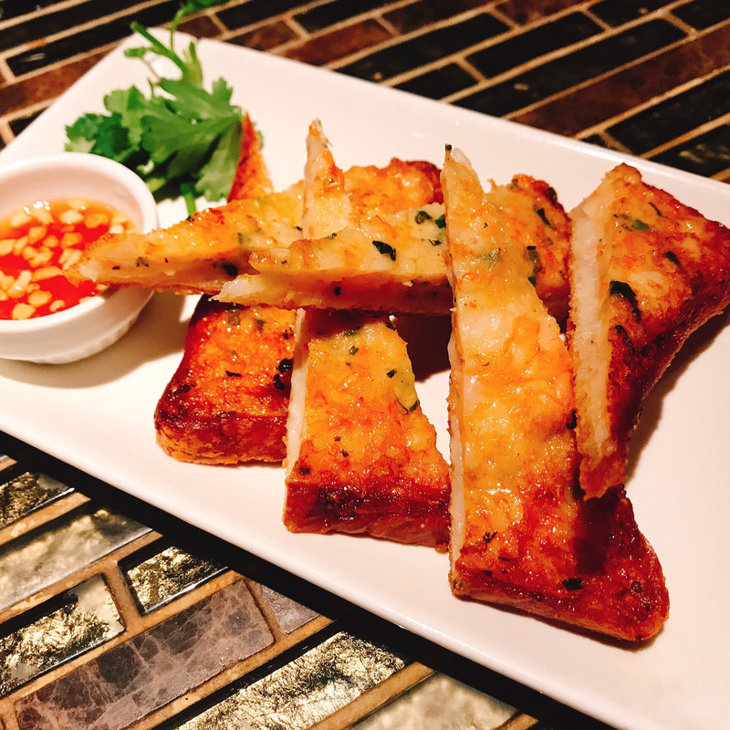 エビトースト(アジアンビストロ Dai 武蔵小杉店)