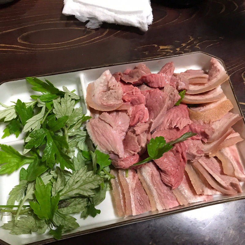 山羊さしみ(山羊料理二十番 )