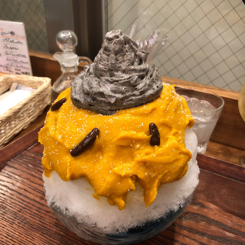 黒ごま(かき氷専門店&スイーツ えびす)