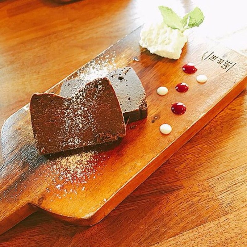 ガトーショコラ(THE old CAFE)