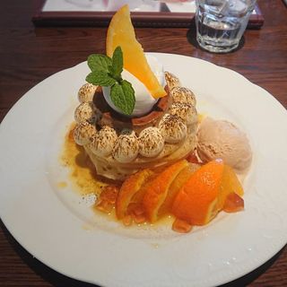 紅茶とオレンジのパンケーキ(カフェアンジェ （Cafe Ange）)
