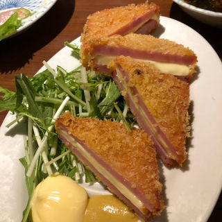 チーズ ハムかつq(佐藤商店 )