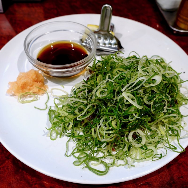 牛肉タタキ(ステーキ 主人公)