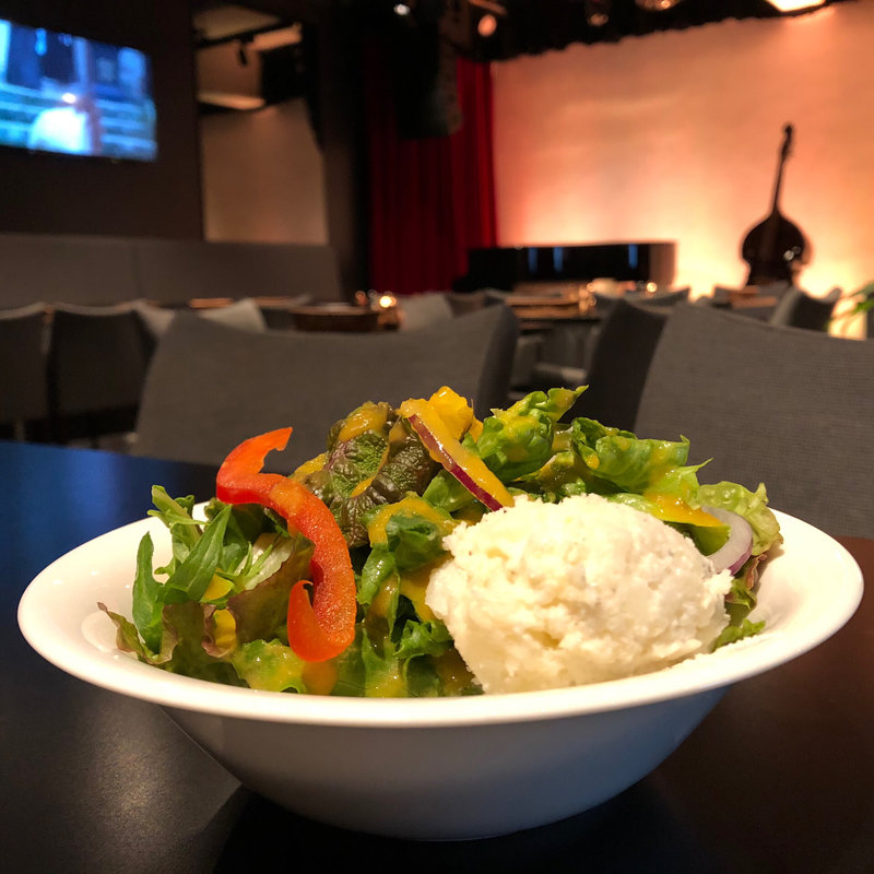 サラダ(URGE 高槻店)