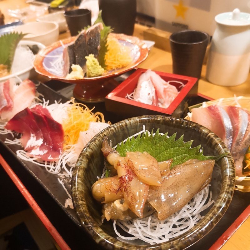 ヤマヤ自慢の本日の刺身五点盛り合わせ(ヤマヤ鮮魚店)